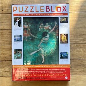 - Artistic Green and Red Puzzle